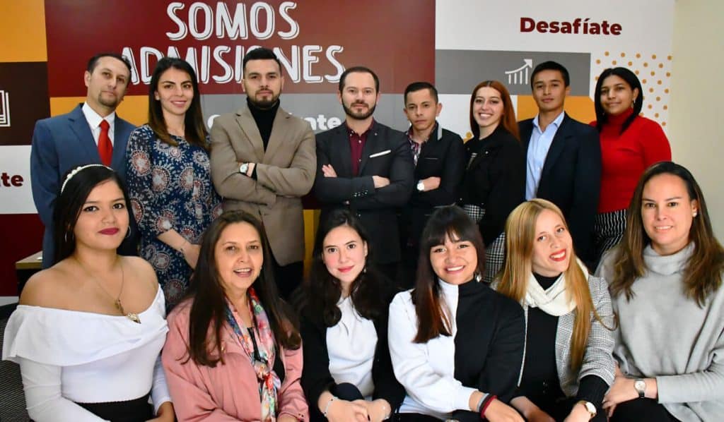 Equipo de comunicaciones y mercadeo de unicervantes